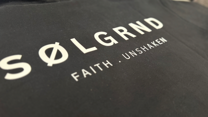 SØLGRND Unisex Classic Hoodie | Pull Over | Black